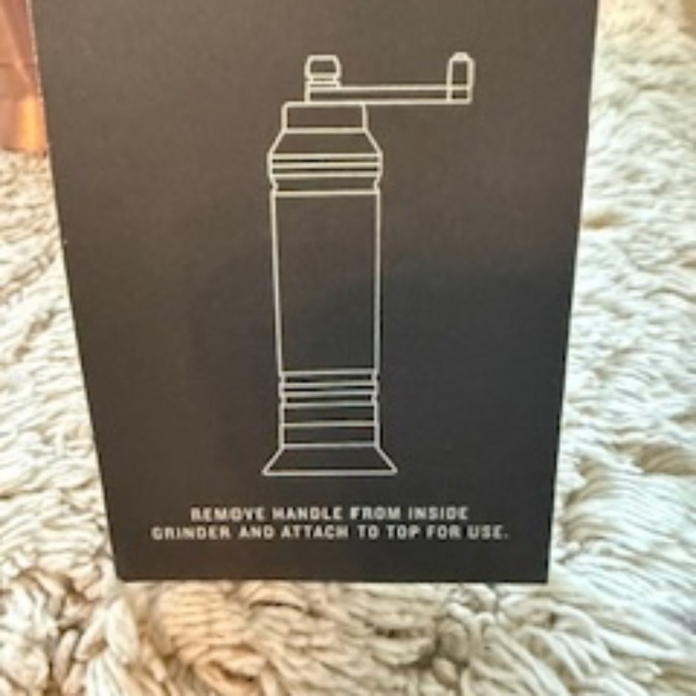 Hearth & Hand by Magnolia Salt and Pepper Grinder Set *NEW* - Picture 8 of 10